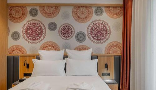 Suite Room with Double Bed