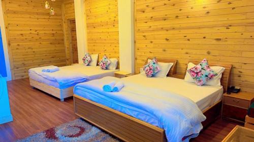 Deluxe Family Suite