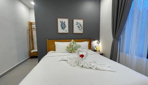 Deluxe Double Room with Garden View
