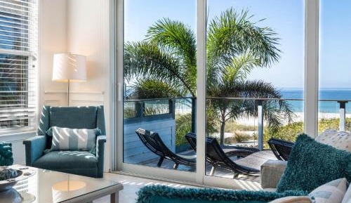 Four-Bedroom Holiday Home