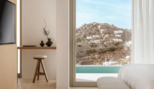 Junior Suite with Private Pool