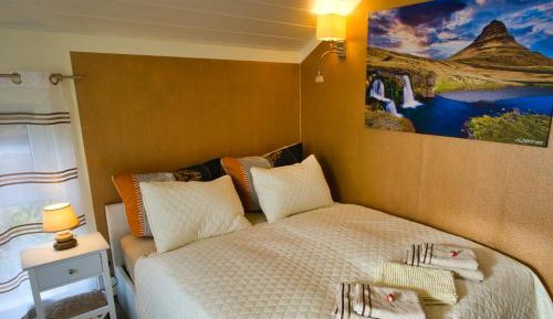Double Room with Shared Bathroom