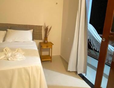Deluxe Queen Suite