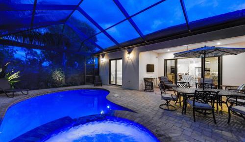Four-Bedroom Holiday Home