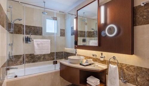 Guest Room - Twin Beds