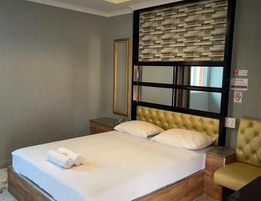 Deluxe Double Room with Bath