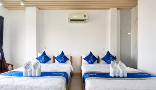 Quadruple Room with Balcony