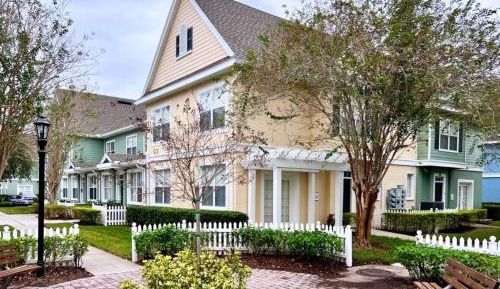 Four-Bedroom Holiday Home