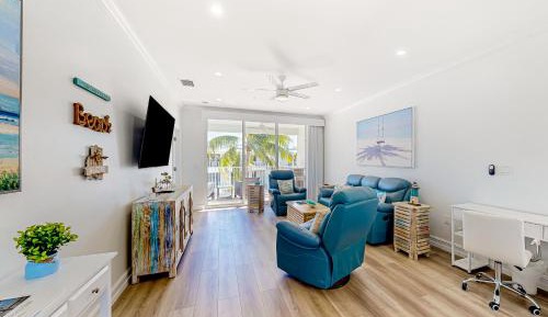 Two Bedroom Apartment 