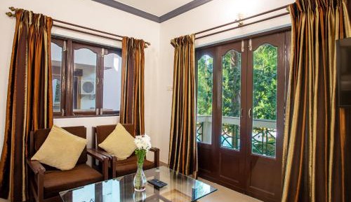 Luxury Garden View Room with Private Balcony