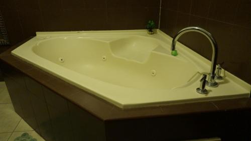 Suite with Hot Tub