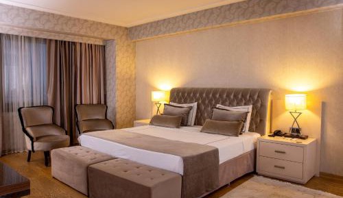 Presidential Suite