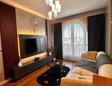 Queen Room with Spa Bath