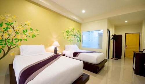 Deluxe Double or Twin Room