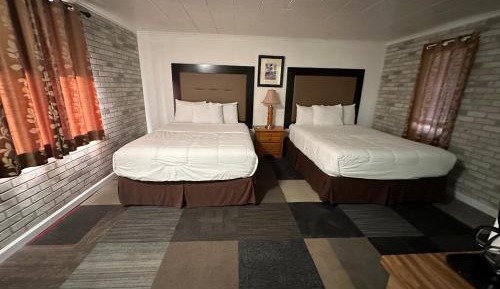 Queen Room with Two Queen Beds