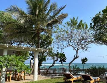 Deluxe Double Room with Balcony and Sea View