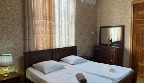 Large Twin Room