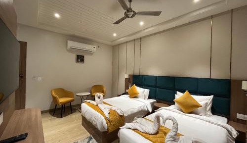 Twin Room