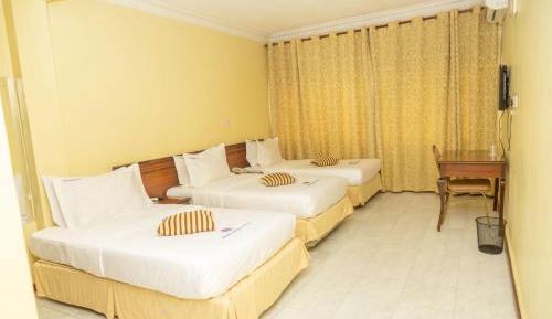 Classic Triple Room
