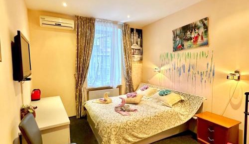 Deluxe Junior Suite