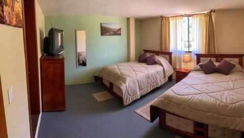 Twin Room with Private Bathroom