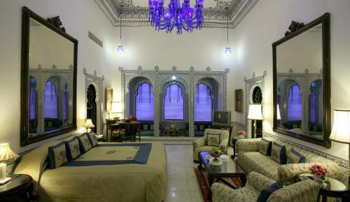 Royal Suite with Round Trip Airport Transfer