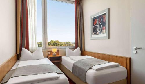 Comfort Twin Room