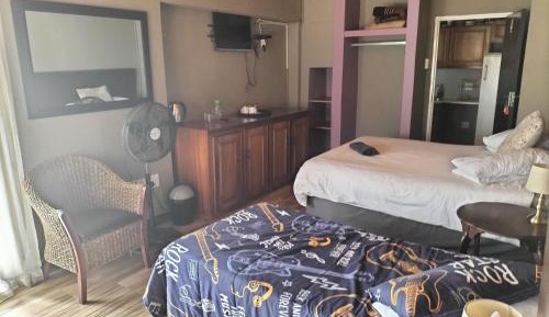 Basic Triple Room
