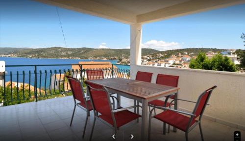 Apartment with Sea View