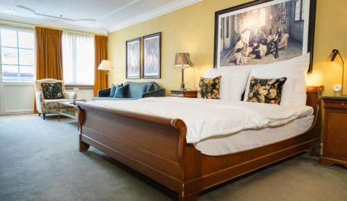 Double Room Large