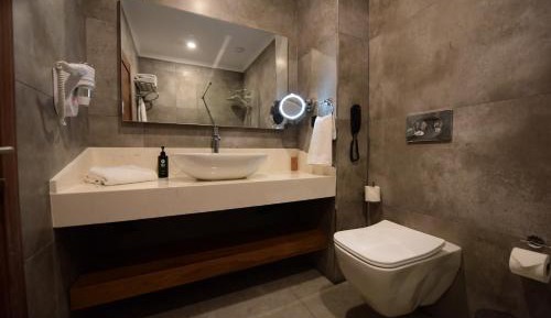 King Room - Mobility Access/Non-Smoking