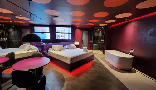 Suite with Spa Bath