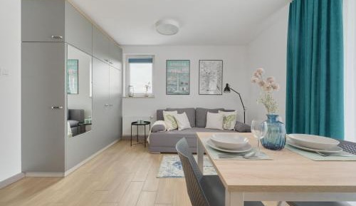 Studio with Balcony