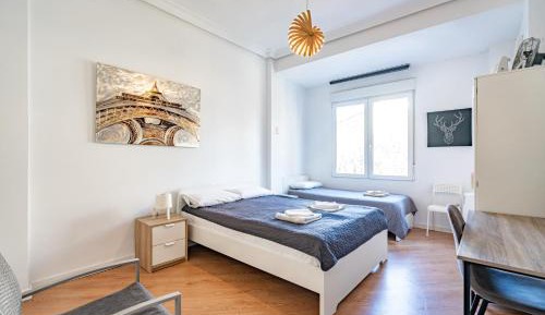 Triple Room with Private Bathroom