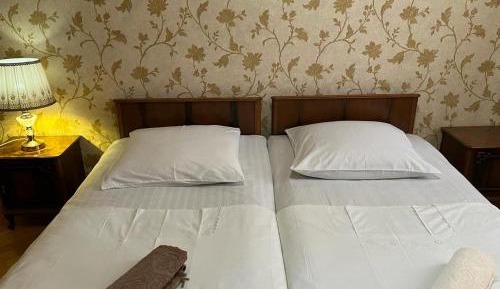 Large Twin Room