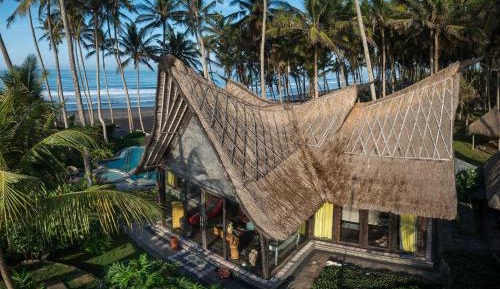 Villa - Beach Front