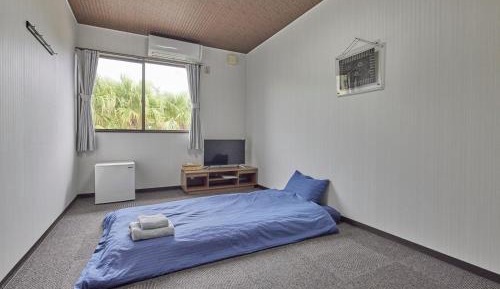 Triple Room with Shared Bathroom