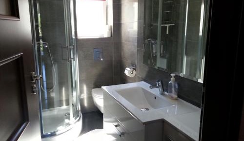 Triple Room with Shared Bathroom