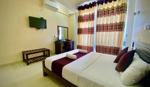 Double Room with Mountain View