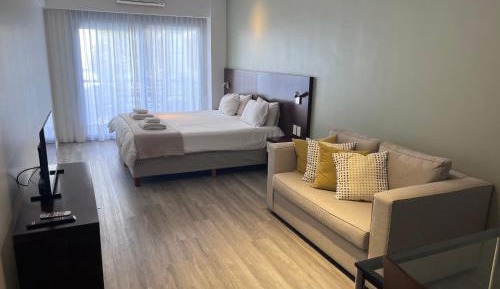Apartment (2 Adults)