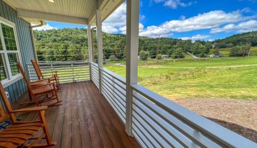 Two-Bedroom Holiday Home