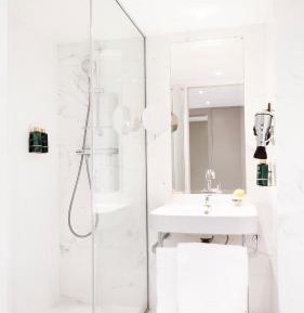 Parisian Studio