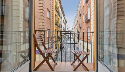 Double Room with Balcony (3 Adults)