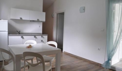 Bungalow (4 Adults)