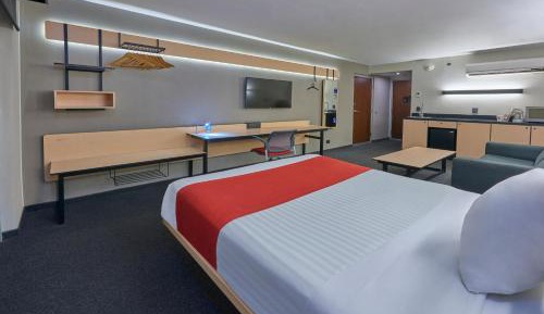 Superior Queen Room with Sofa Bed