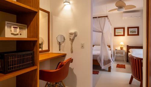 Deluxe Suite with Spa Bath
