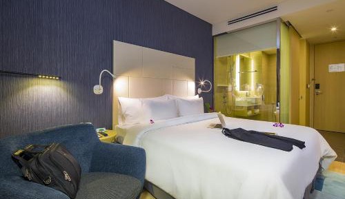 Executive Deluxe Double or Twin Room