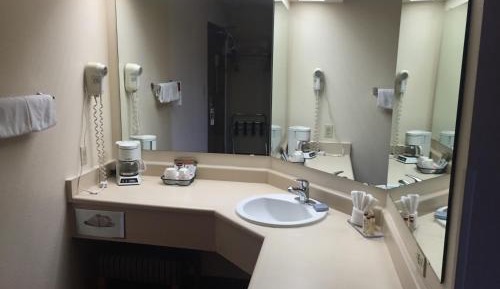 King Studio Suite - Non-Smoking