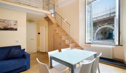 Superior One-Bedroom Apartment