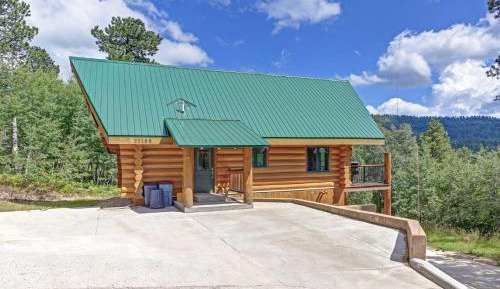 Four-Bedroom Holiday Home